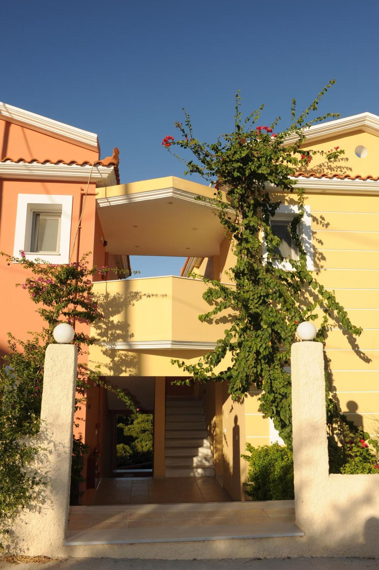 Yolanda Studios Paralia Agias Foteinis Bagian luar foto